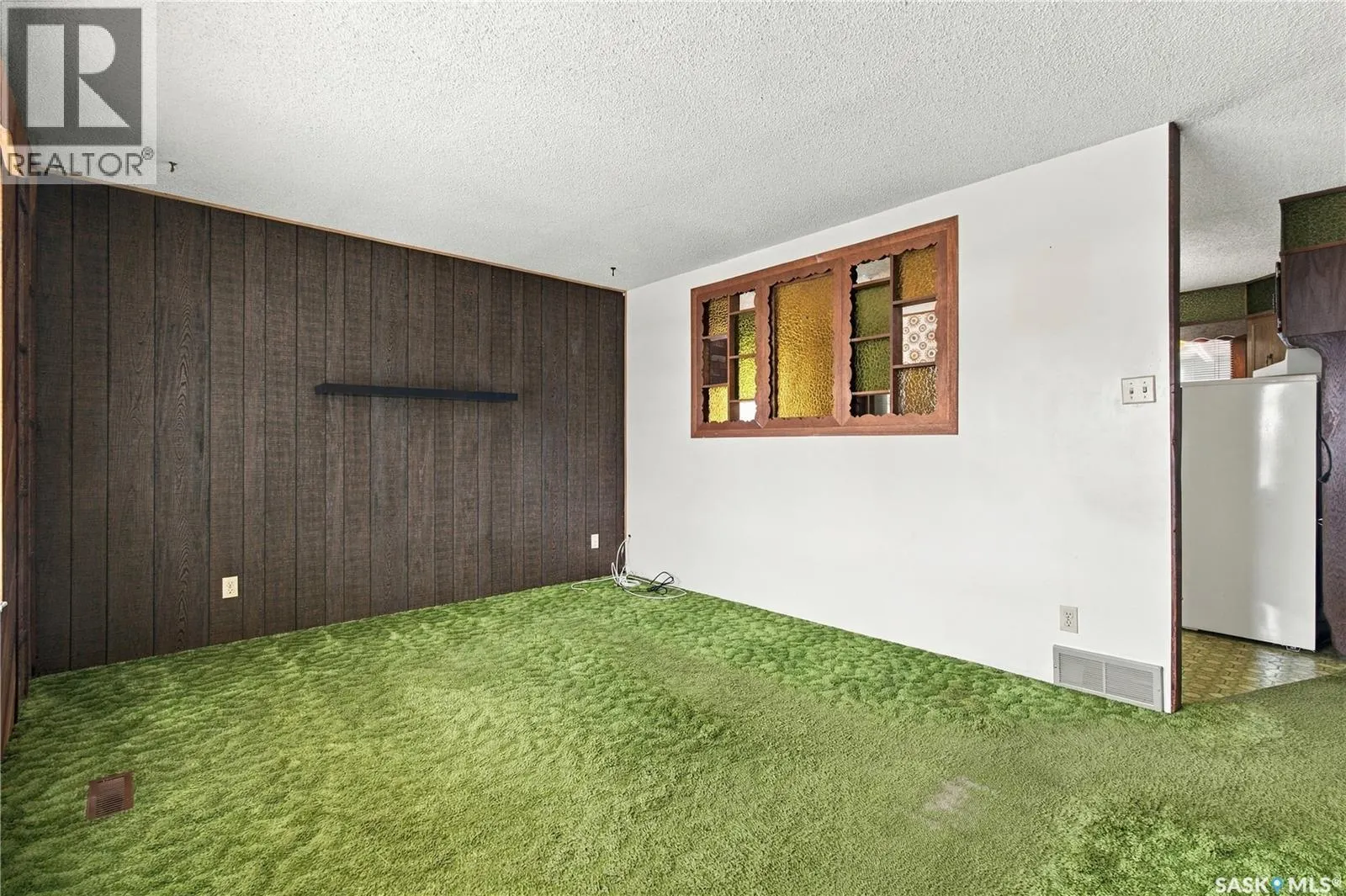 145 4th STREET