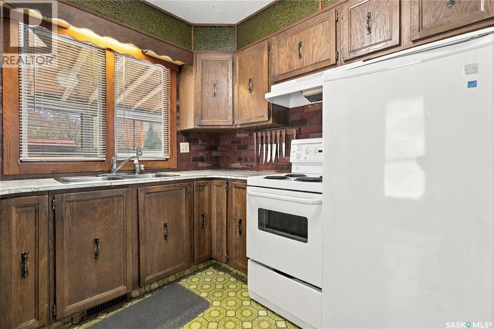 145 4th STREET