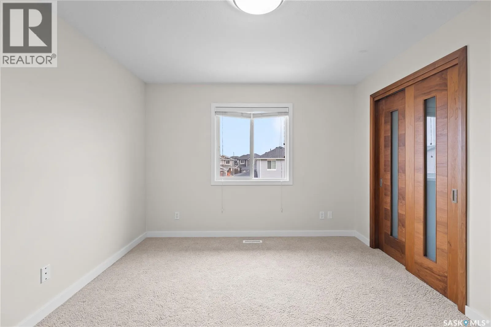435 Pichler CRESCENT