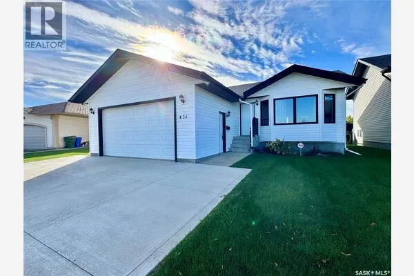 435 Southwood DRIVE