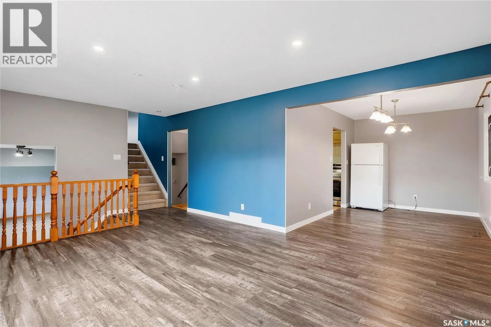 15 Harvard CRESCENT