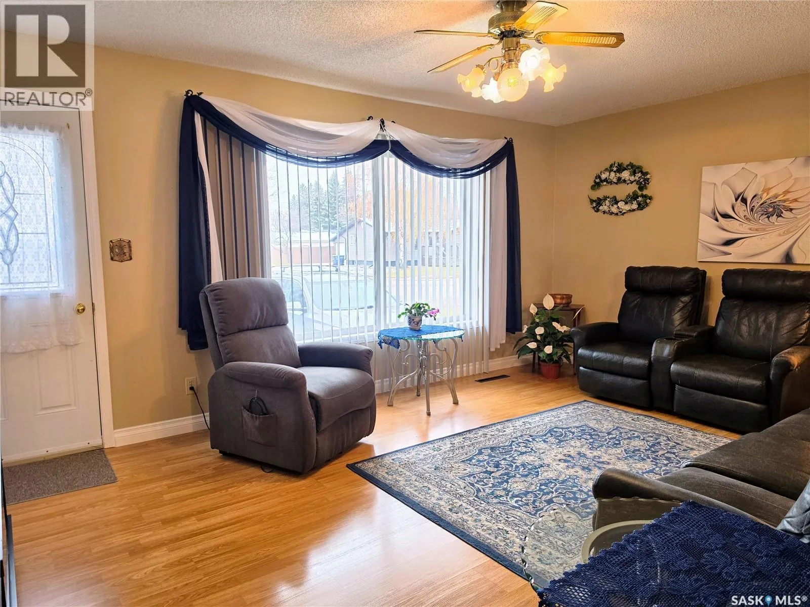 1005 14TH STREET