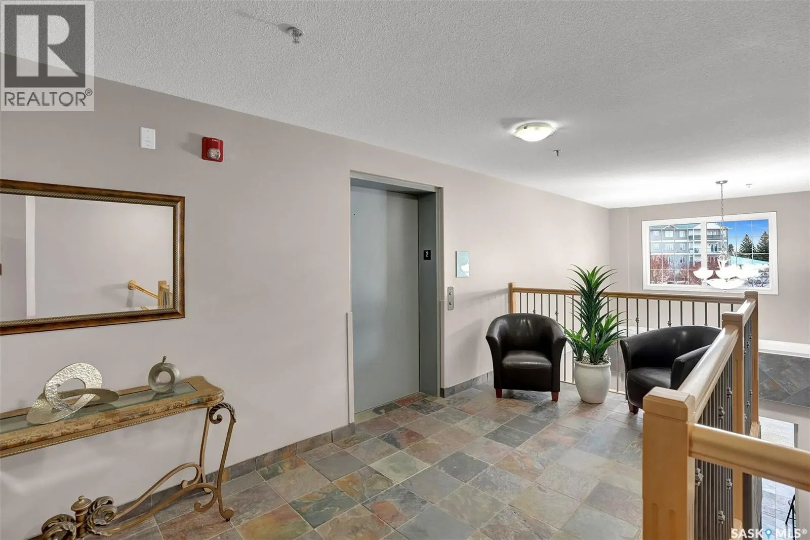 301 2885 Arens ROAD E