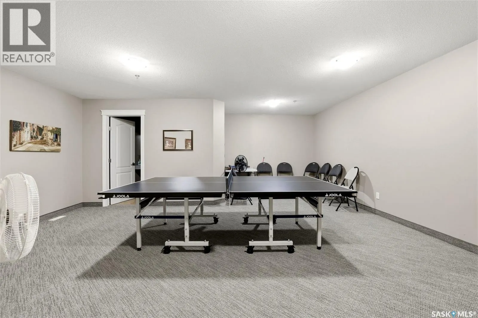 301 2885 Arens ROAD E