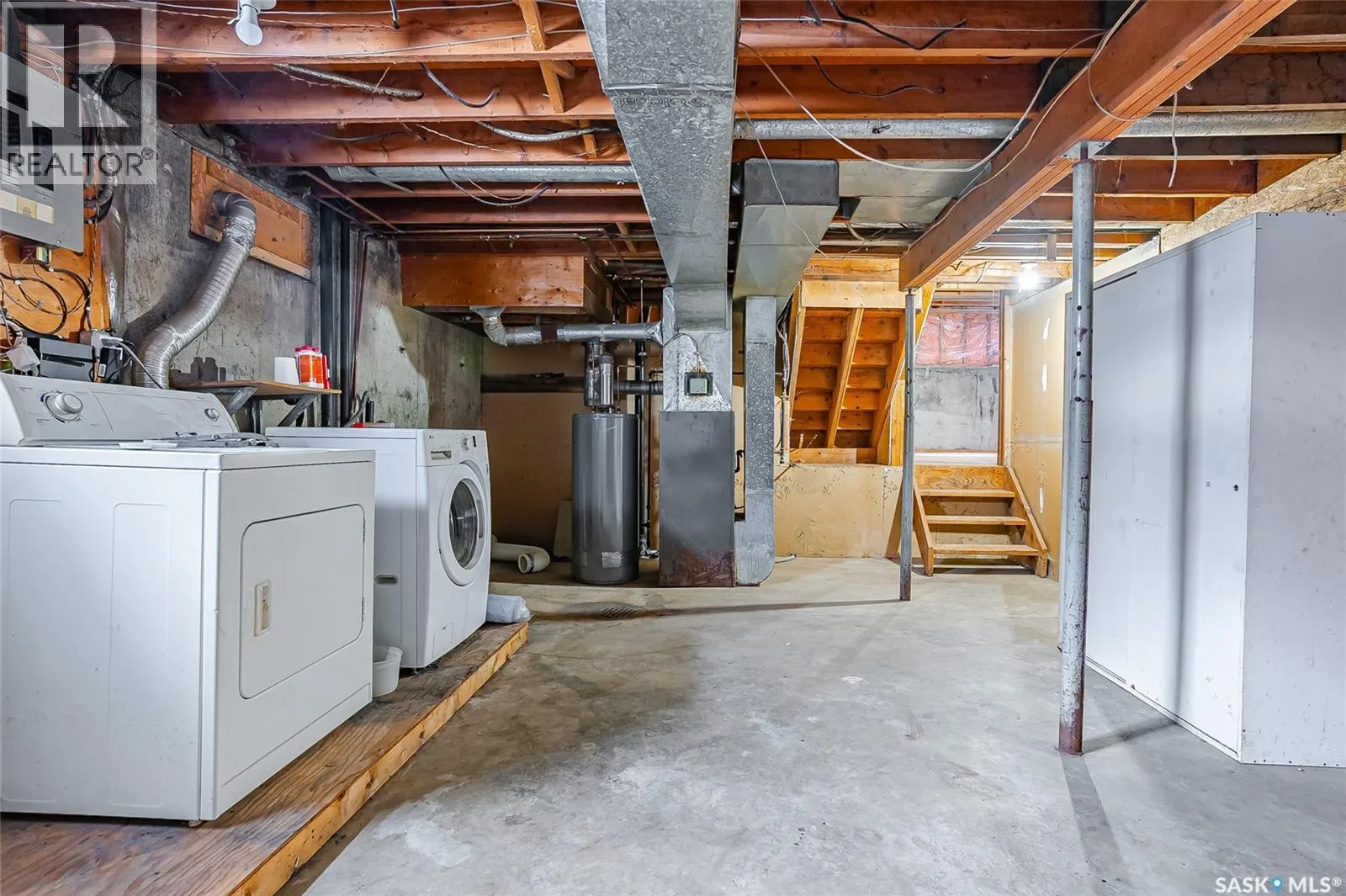 31 Bushe PLACE