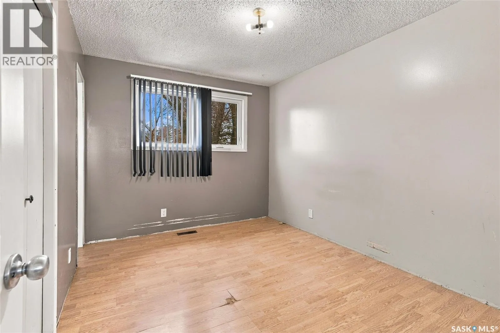 31 Bushe PLACE