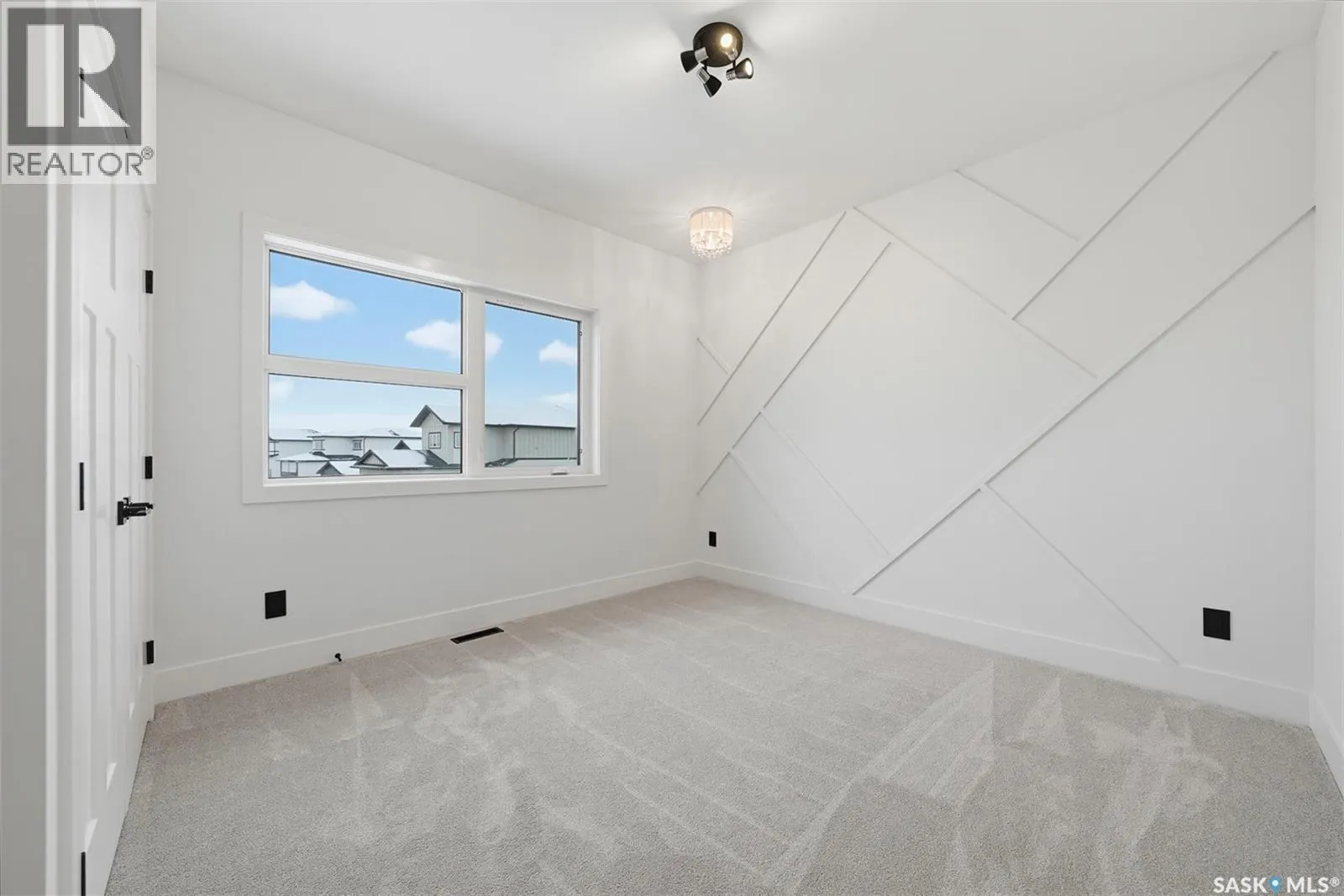 103 Nazarali WAY