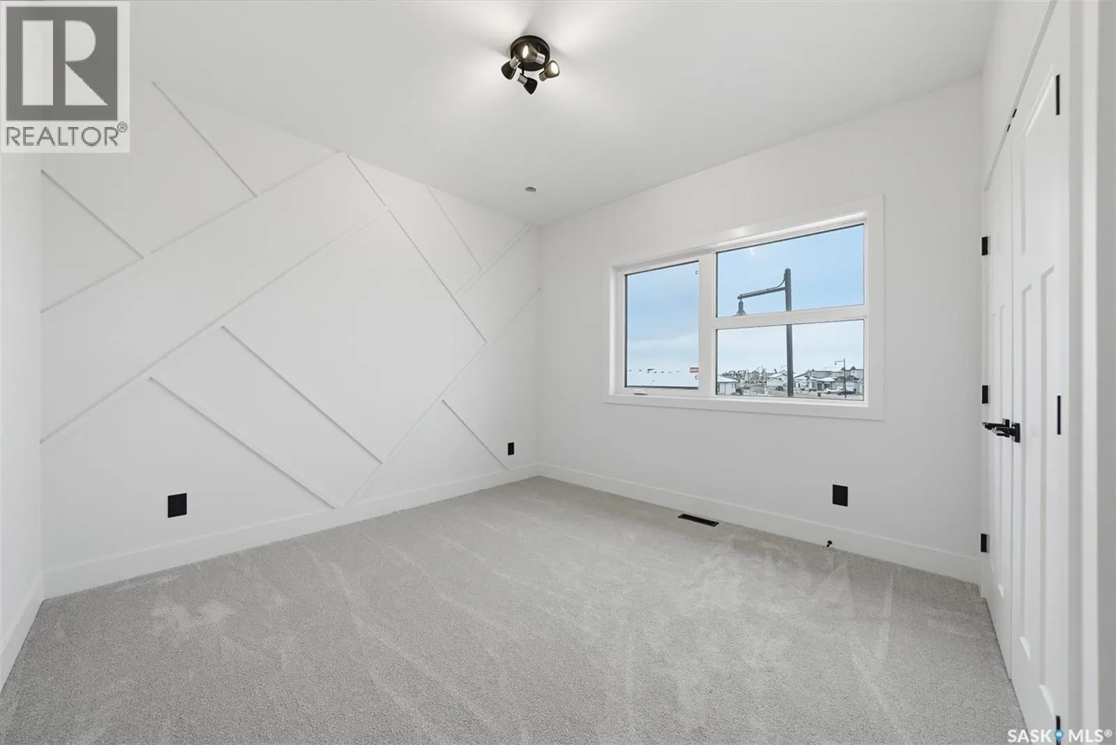 103 Nazarali WAY