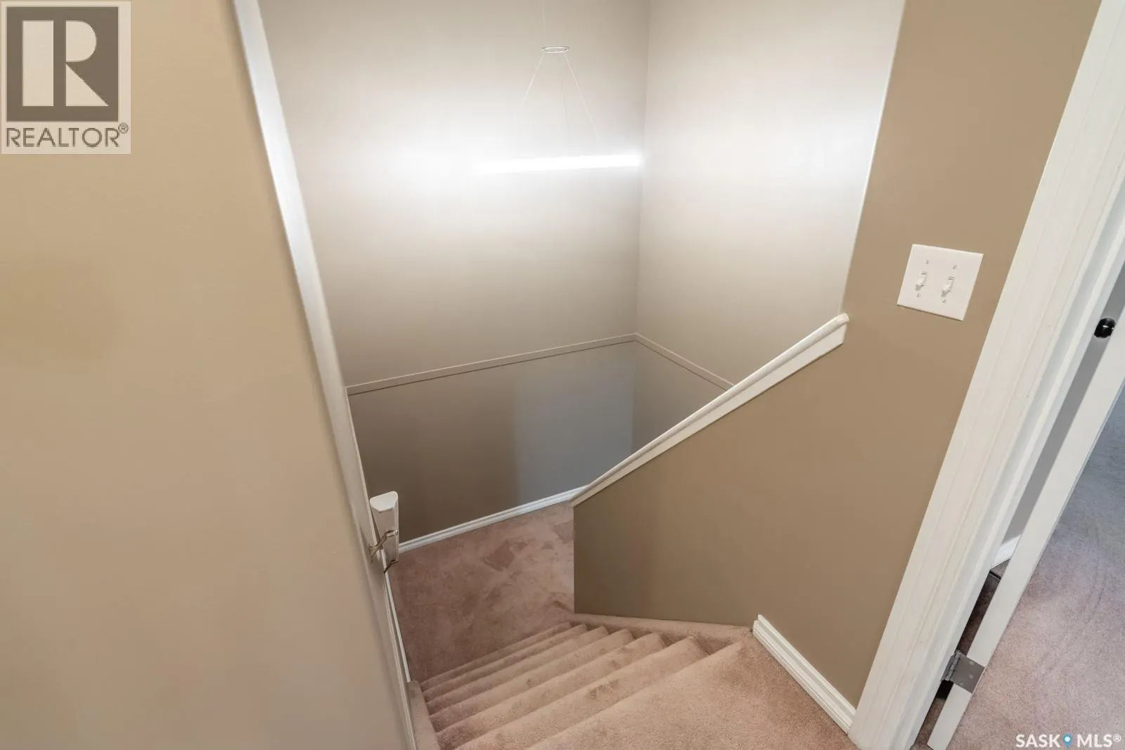 39 2400 Tell PLACE