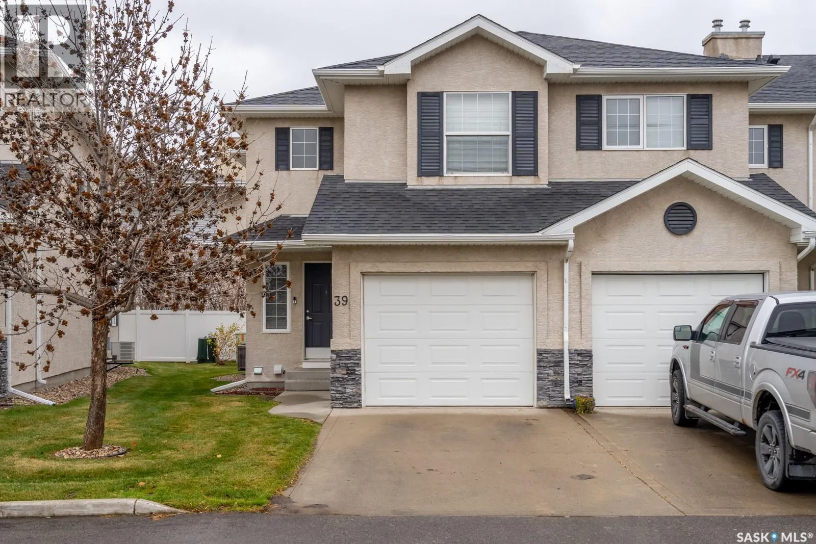 39 2400 Tell PLACE