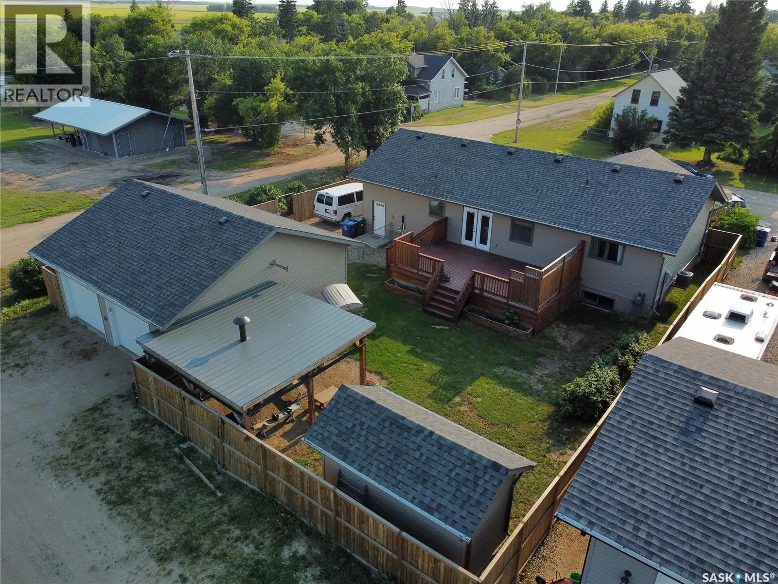 300 7th STREET