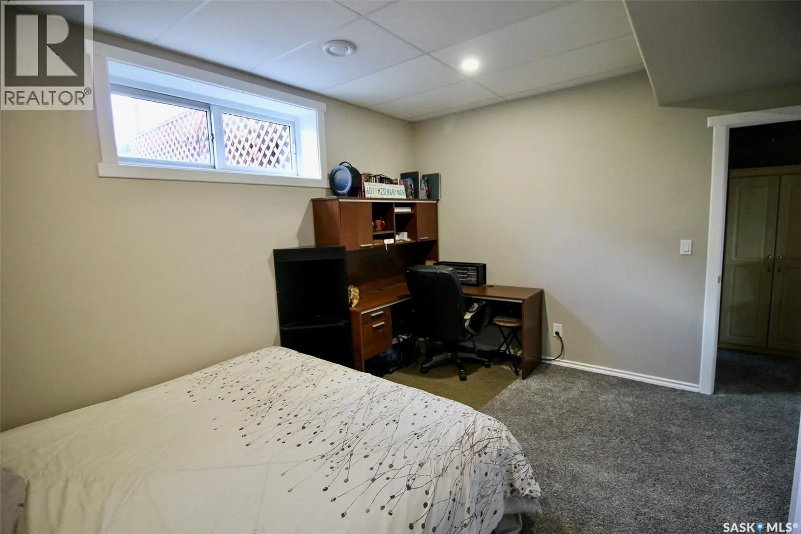 300 7th STREET