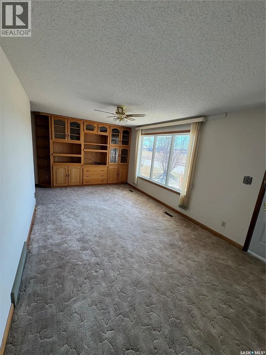402 Fourth STREET