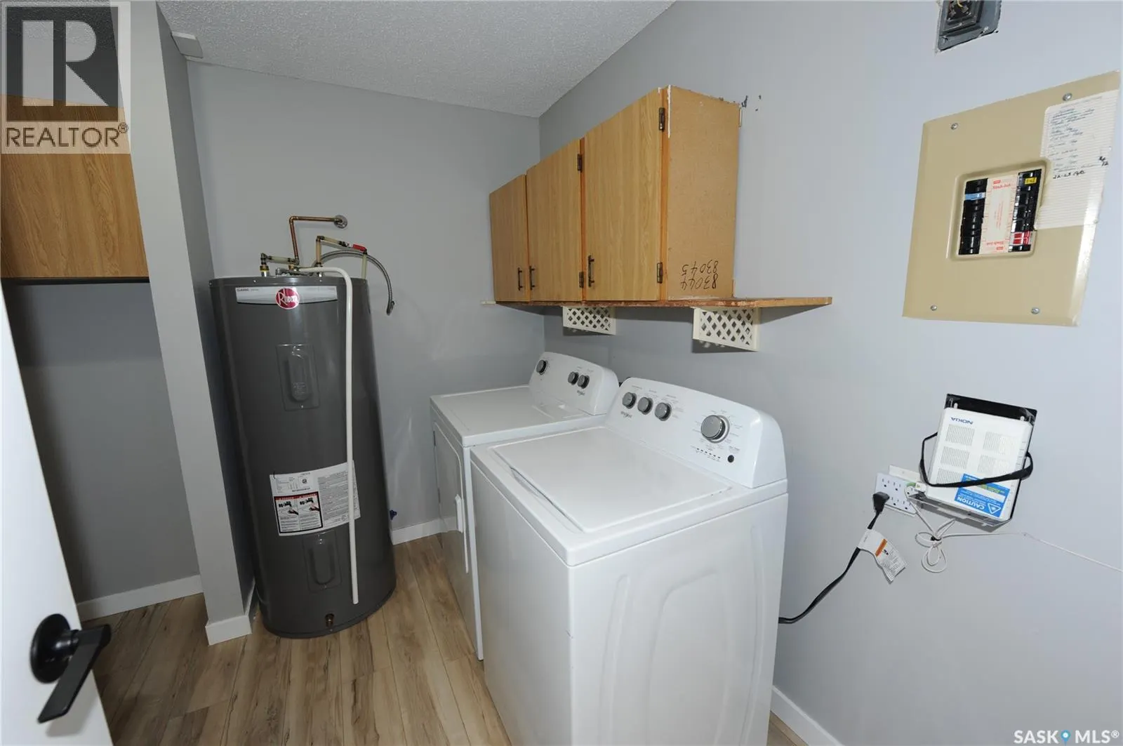 416 425 115th STREET E