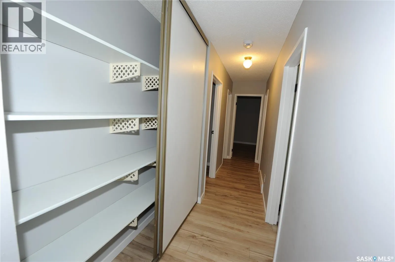 416 425 115th STREET E
