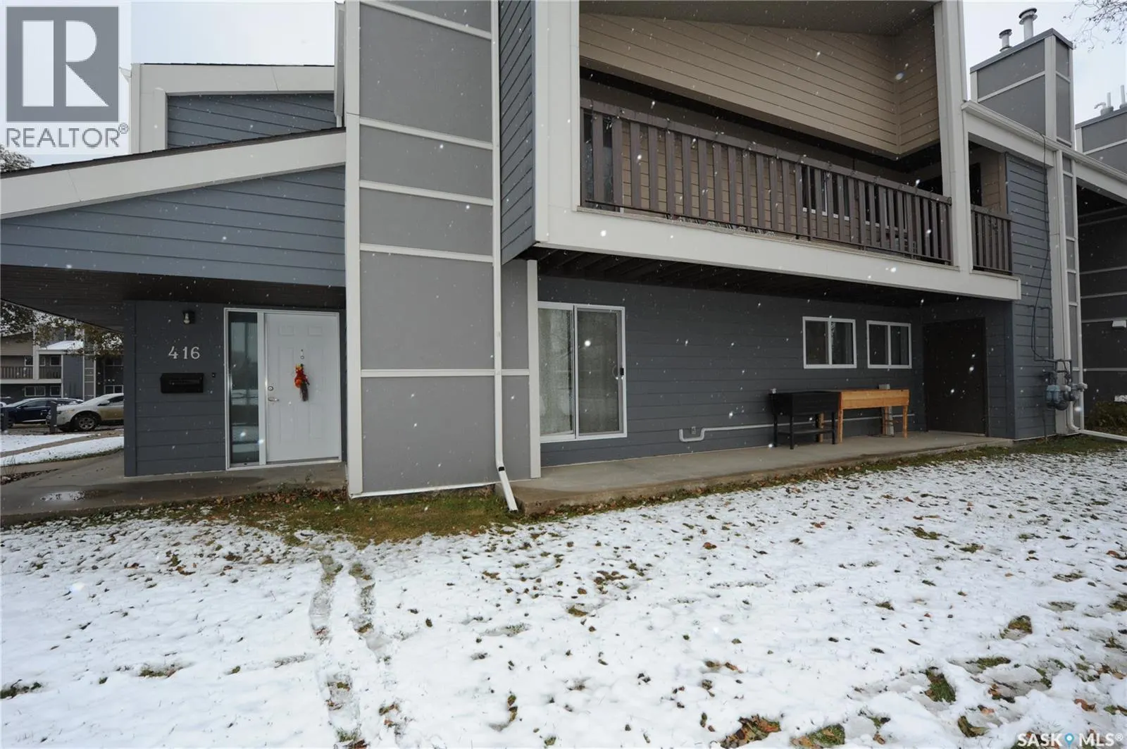 416 425 115th STREET E