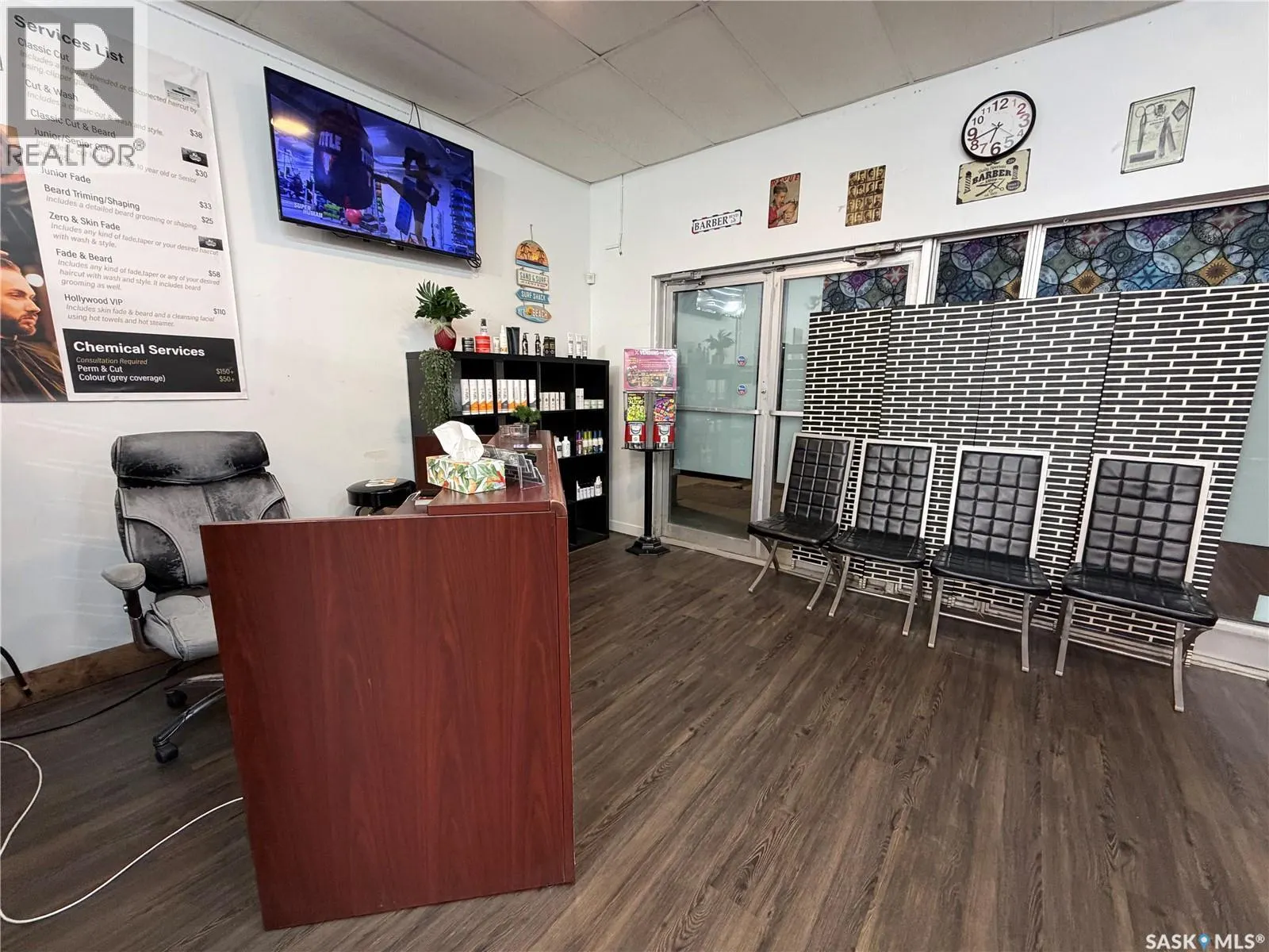 9 3000 Diefenbaker DRIVE