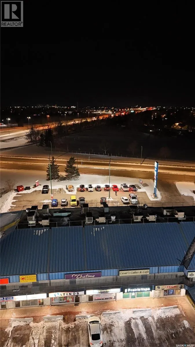 9 3000 Diefenbaker DRIVE