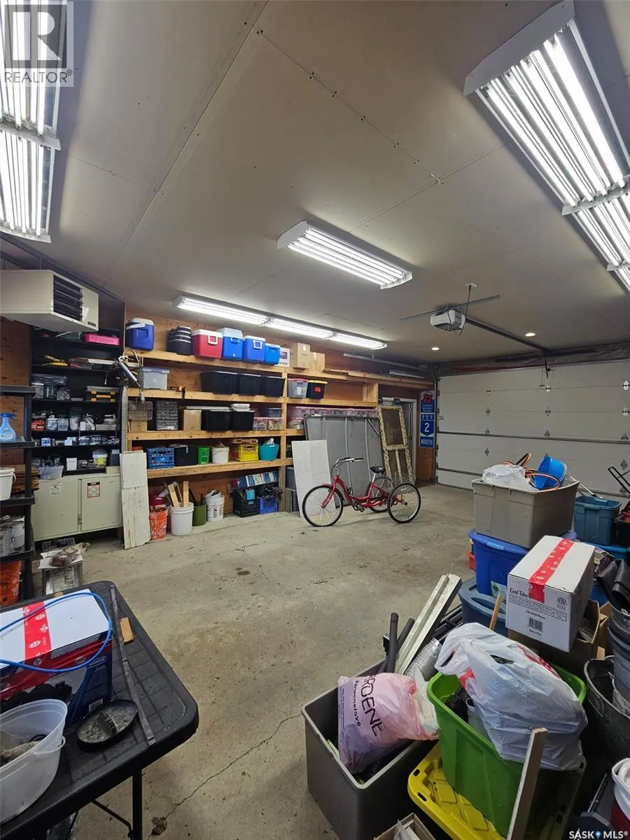 231 4th STREET