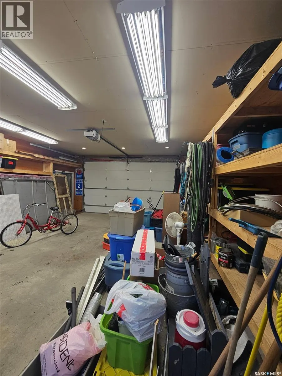 231 4th STREET