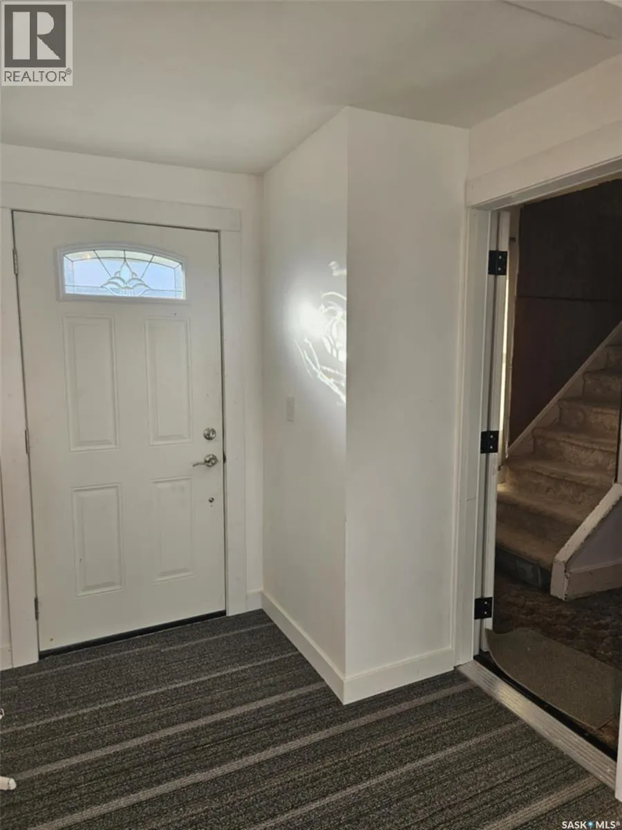 231 4th STREET