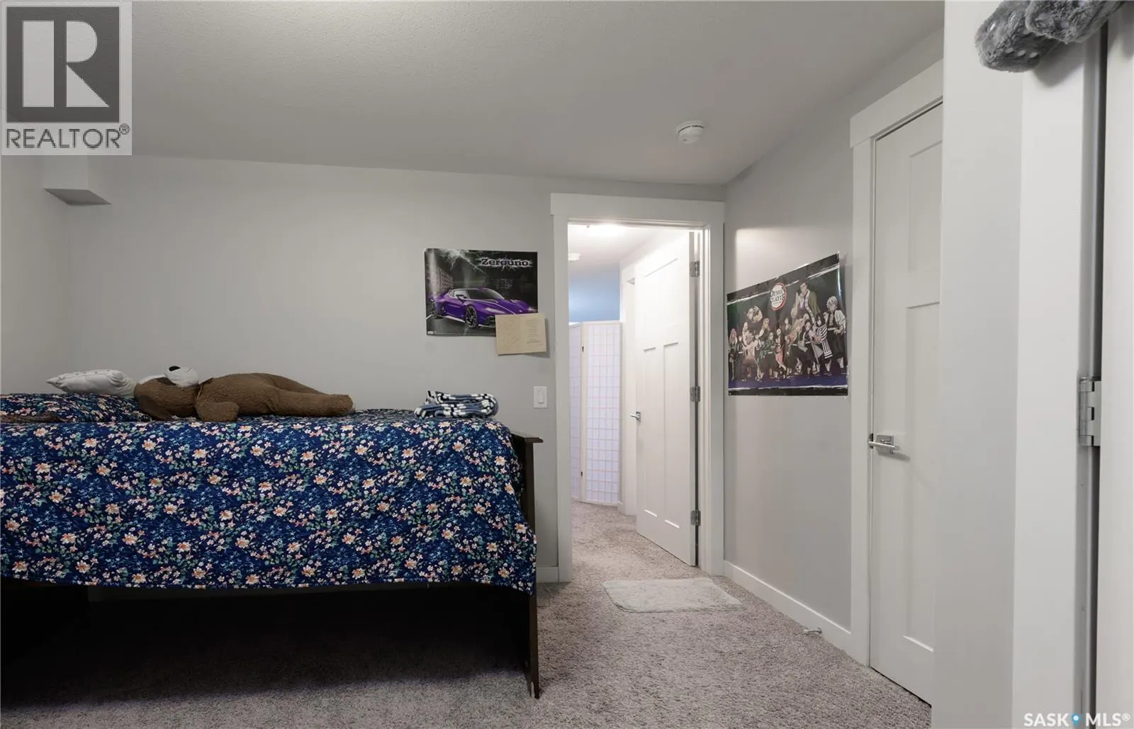 5656 TUTOR WAY