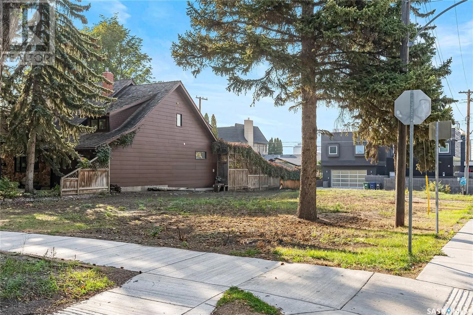675B University DRIVE