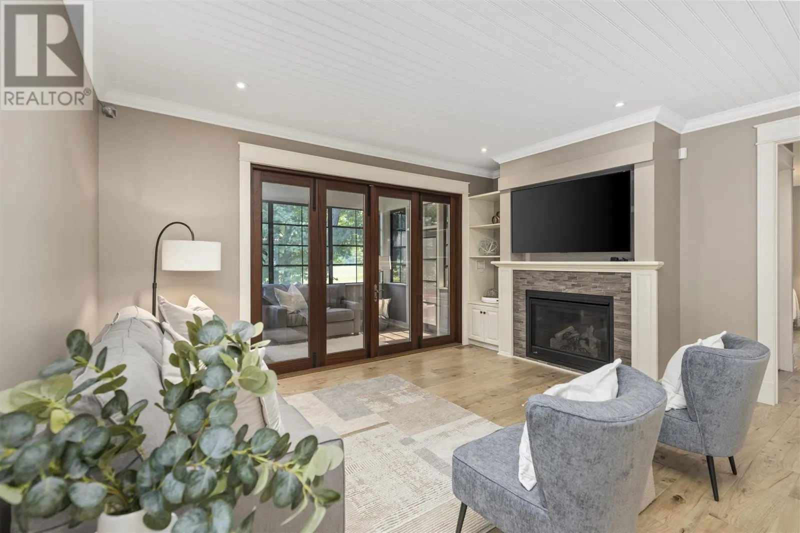 80 Crimson Ridge DR