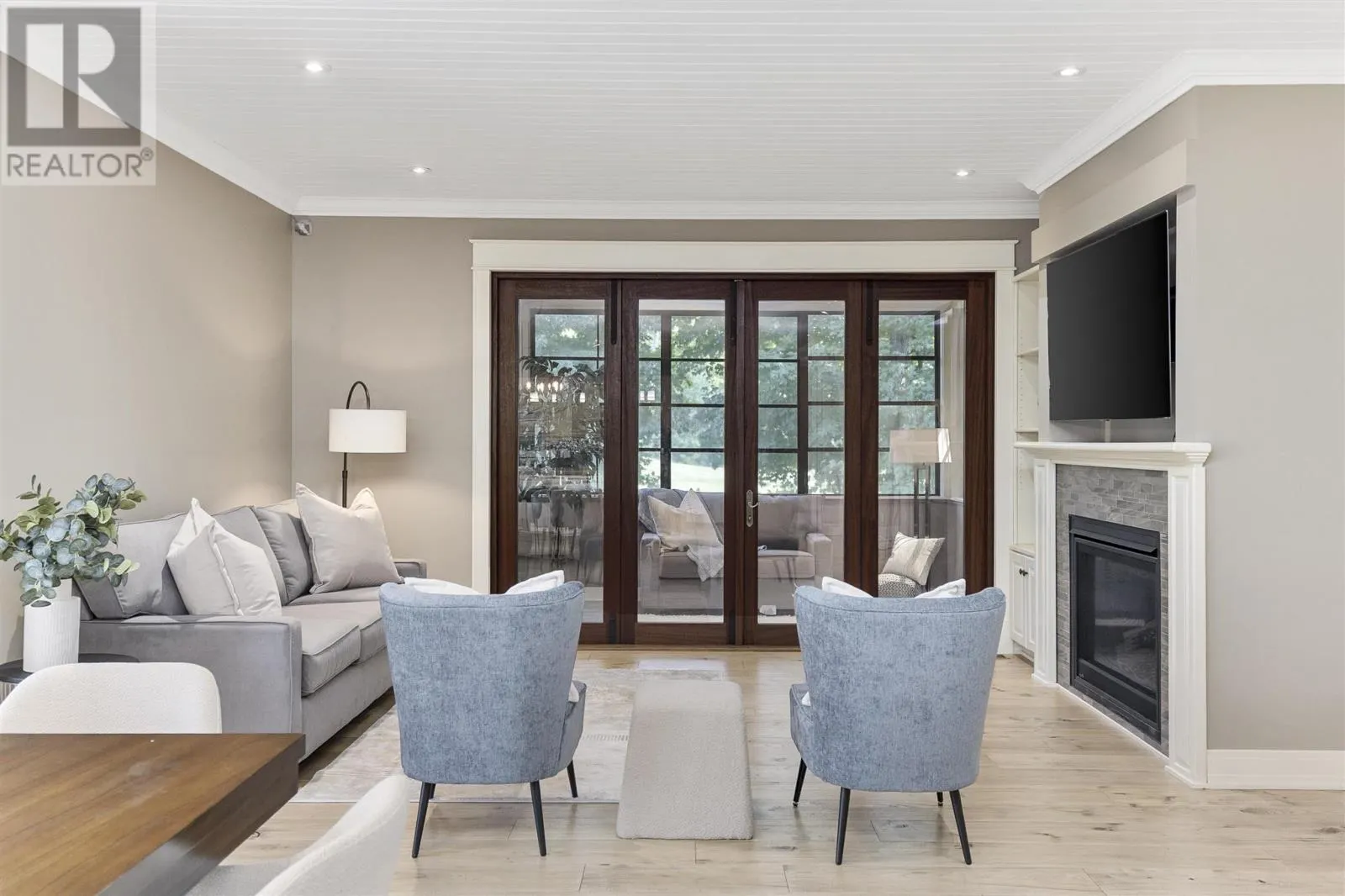 80 Crimson Ridge DR