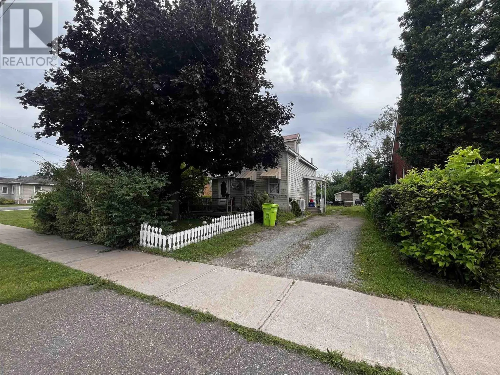 338 Third AVE