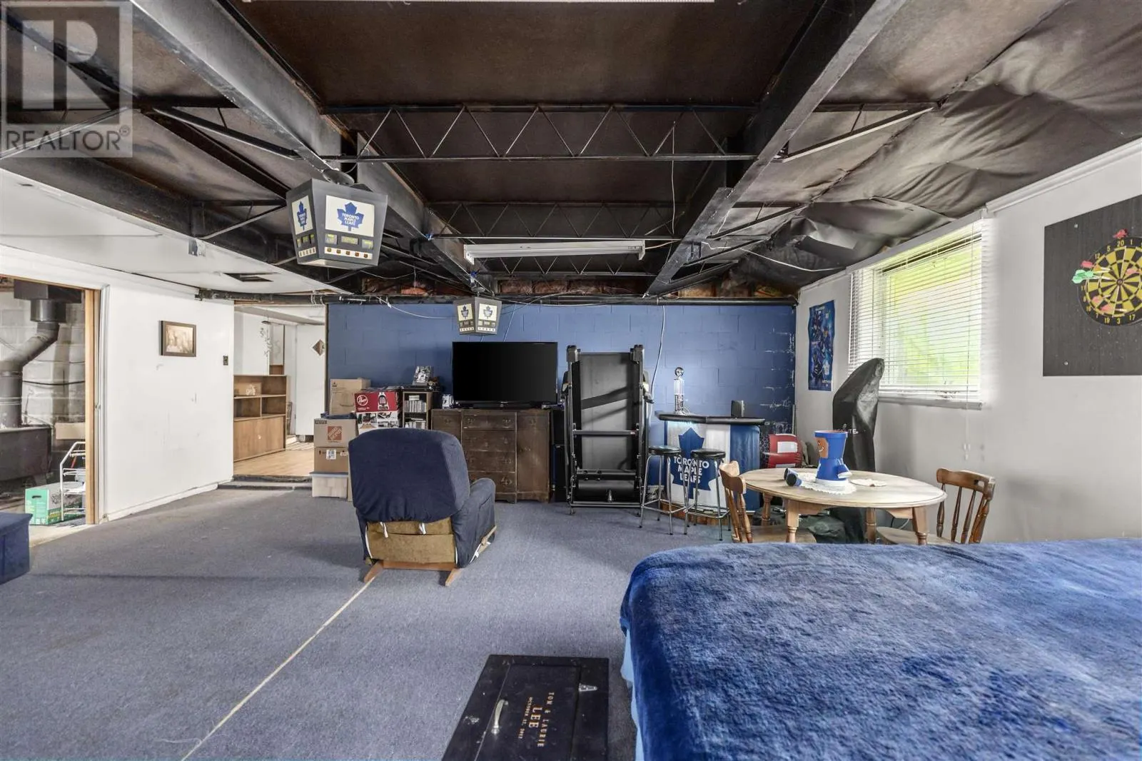 11 Olsen DR