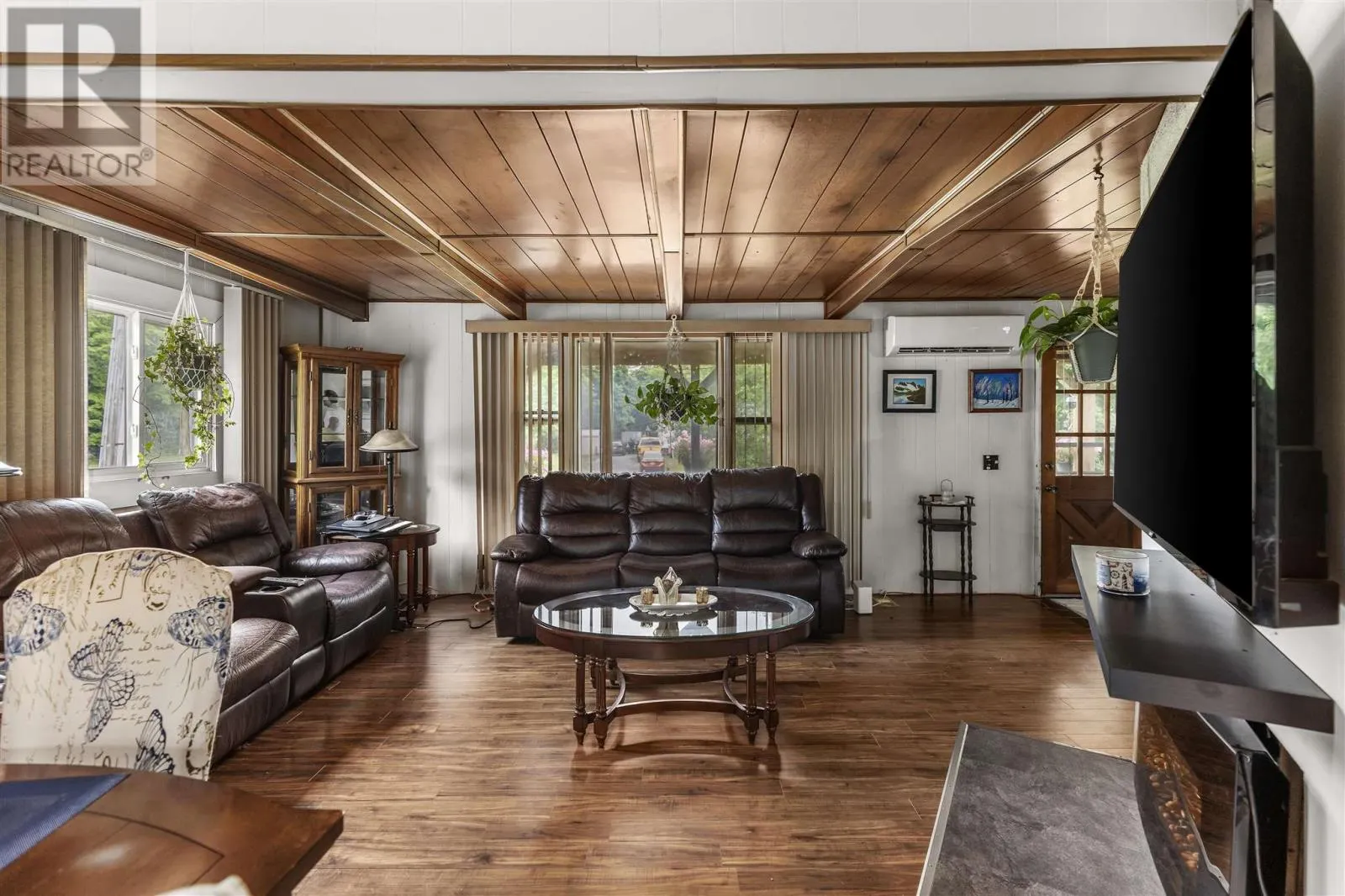 11 Olsen DR