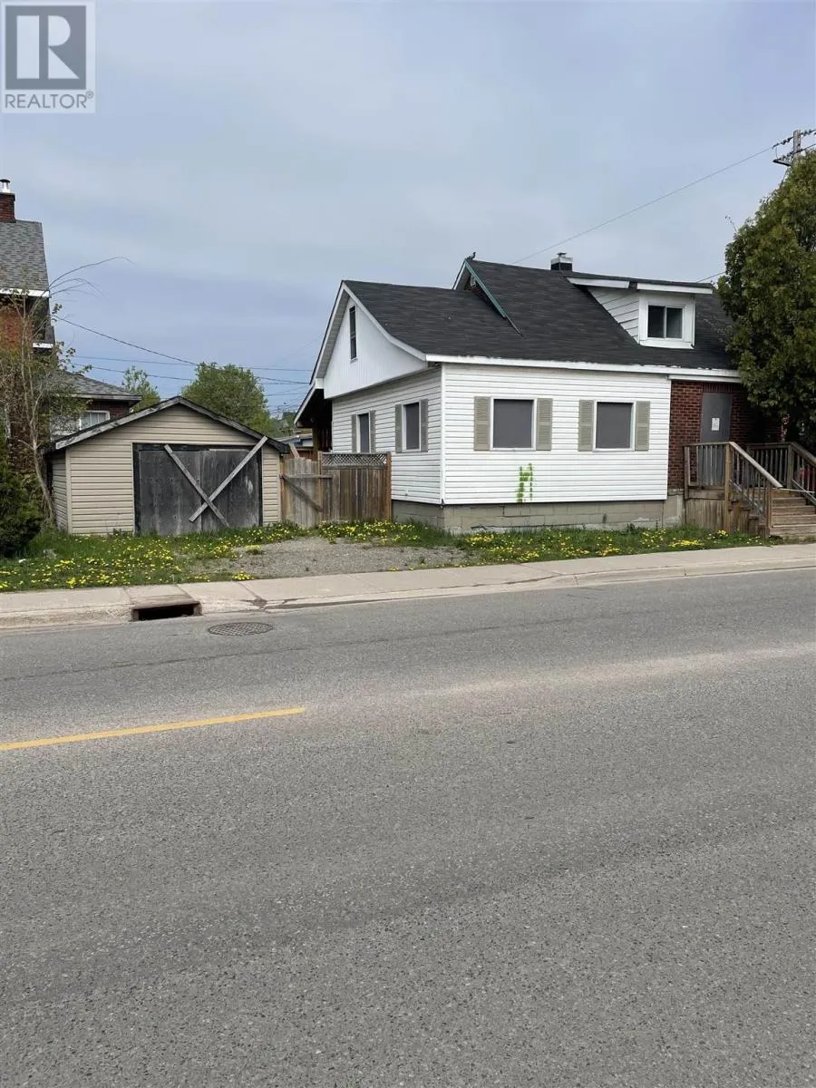 165 John ST