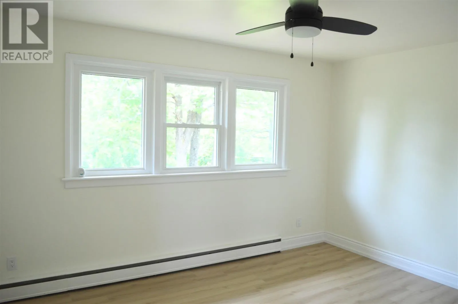 413 Northern AVE