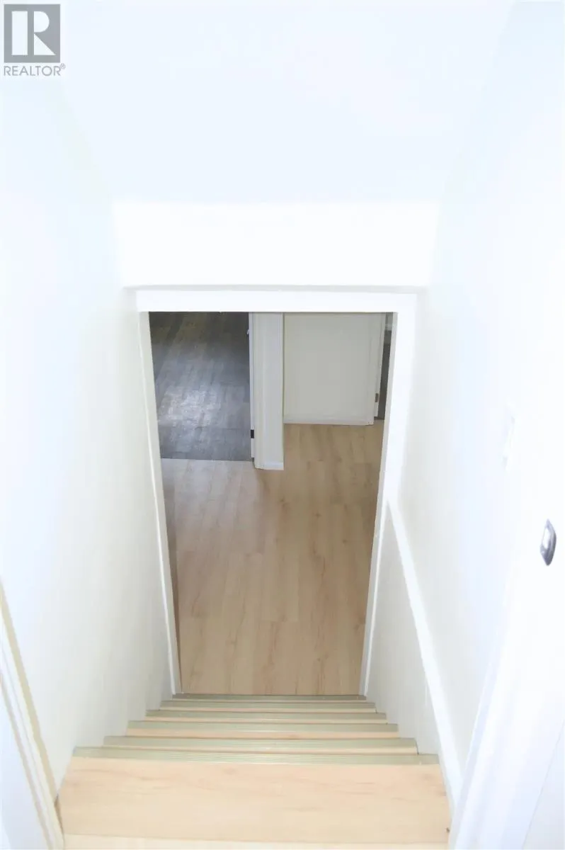 413 Northern AVE