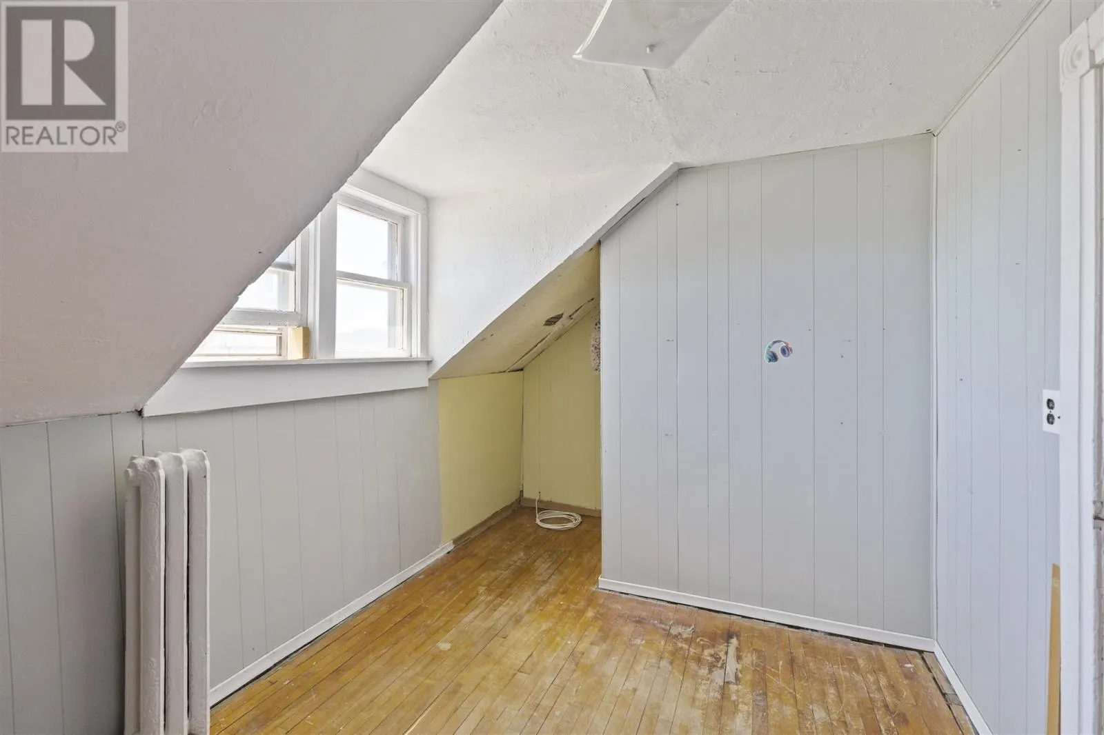 178 Albert ST