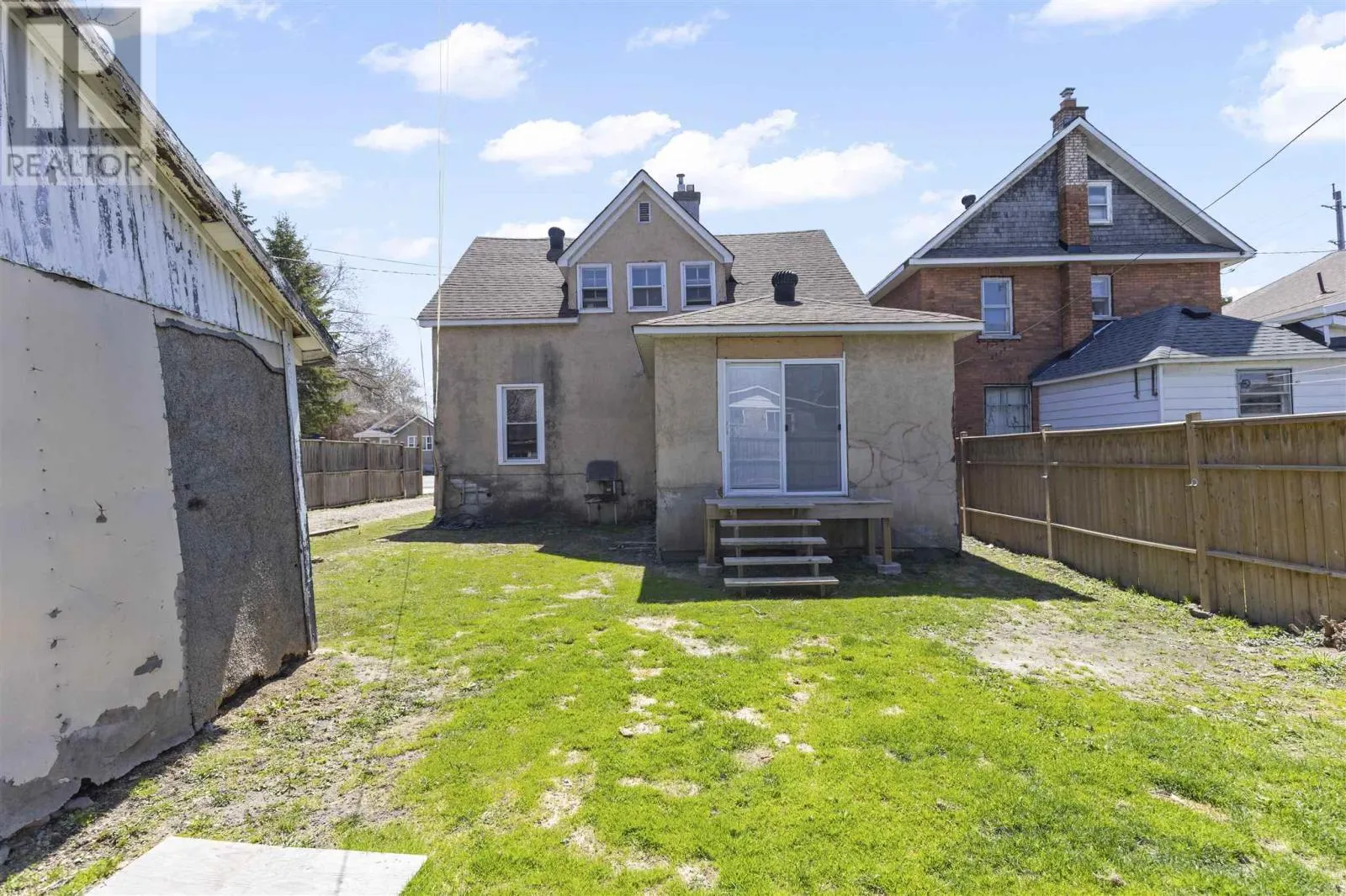 178 Albert ST