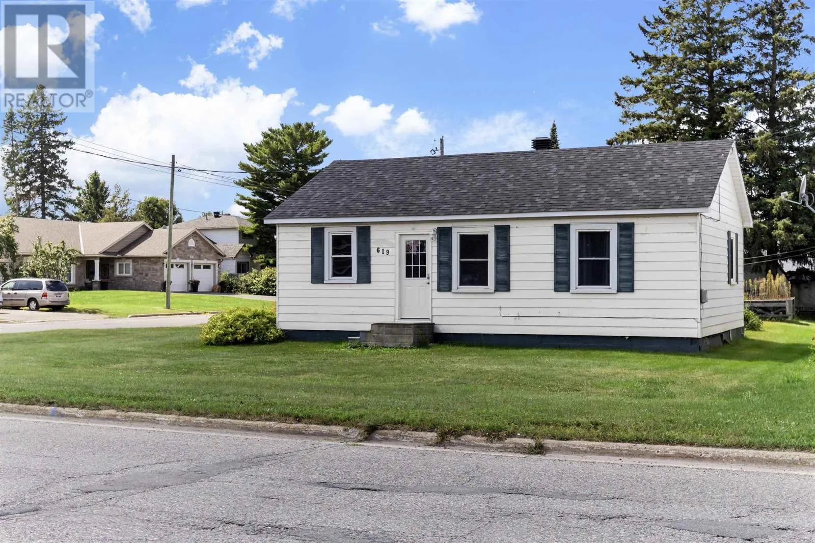 619 Farwell TER