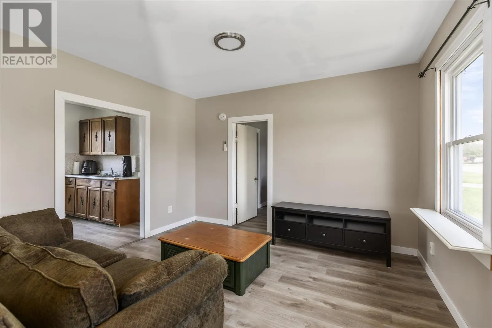 619 Farwell TER