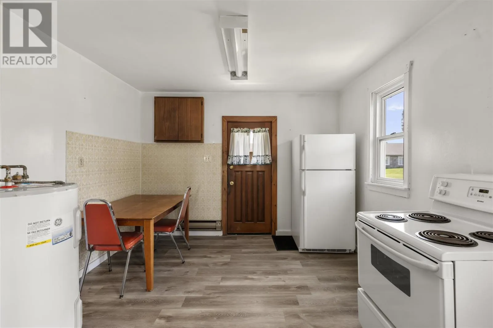 619 Farwell TER