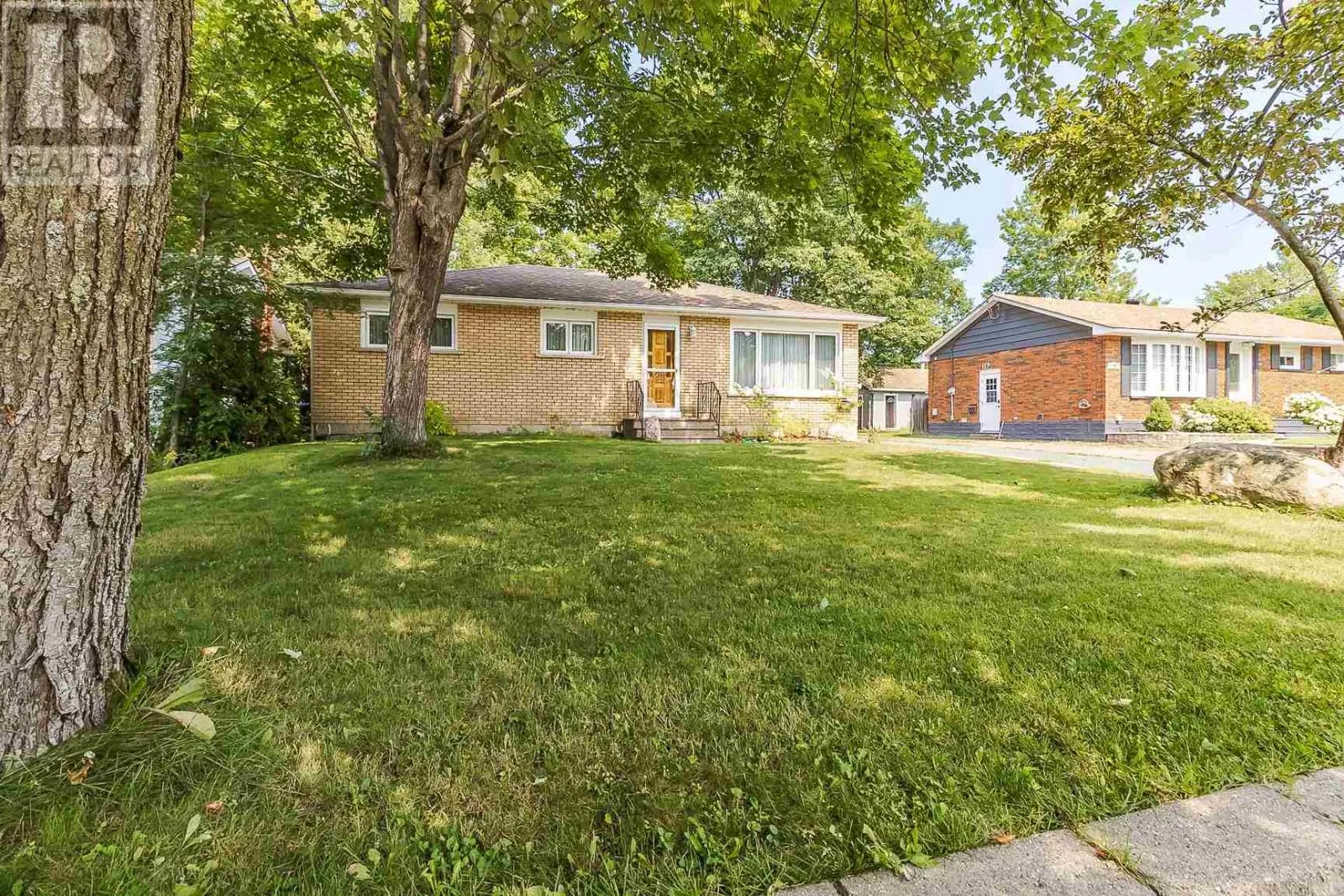 142 Malabar DR