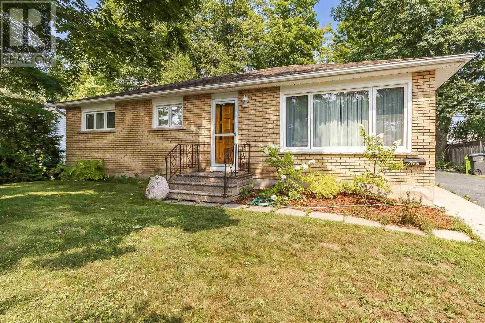 142 Malabar DR