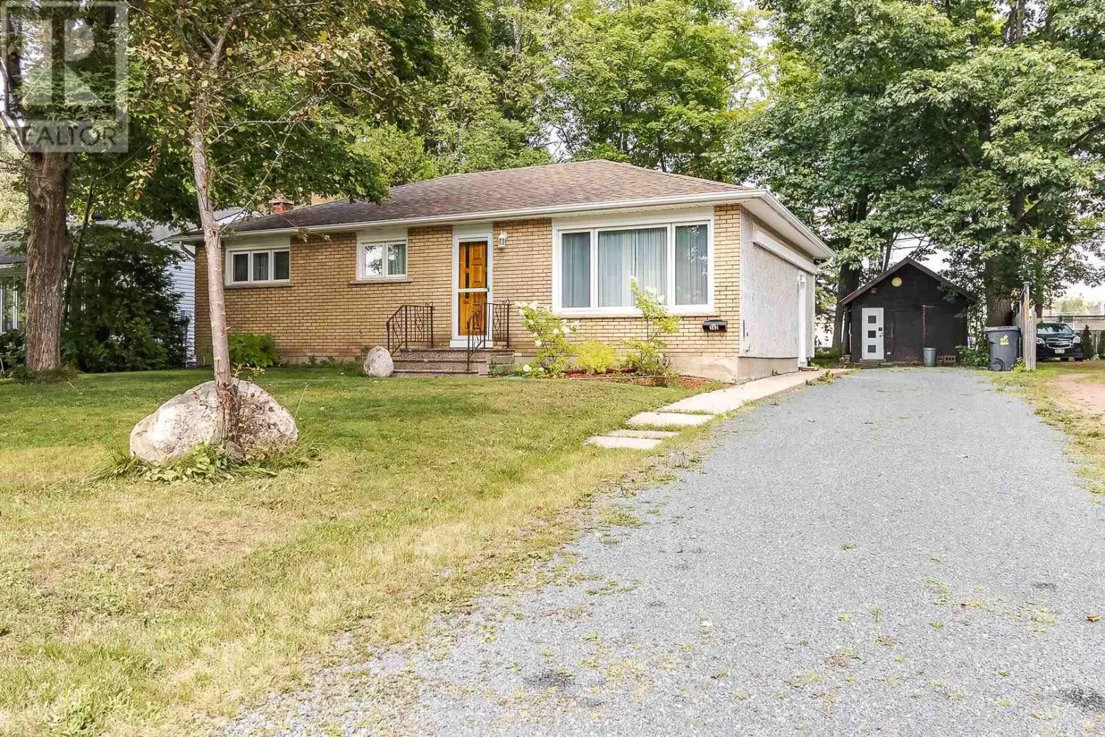 142 Malabar DR
