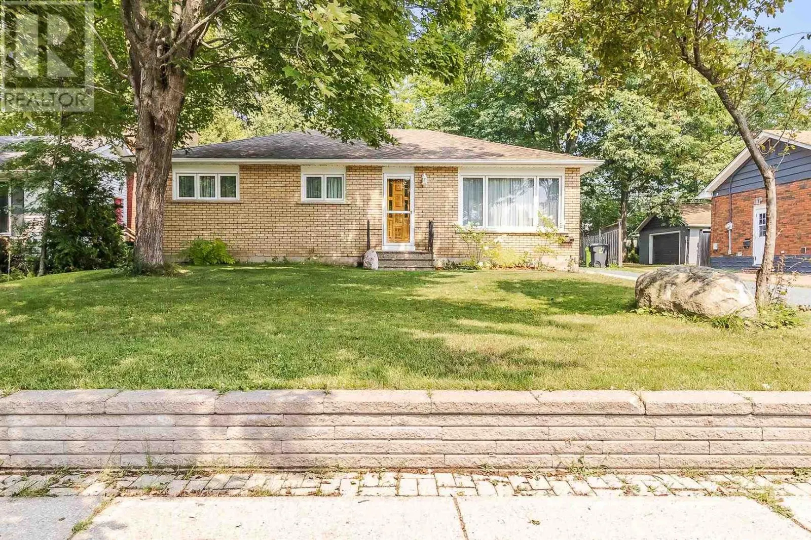 142 Malabar DR