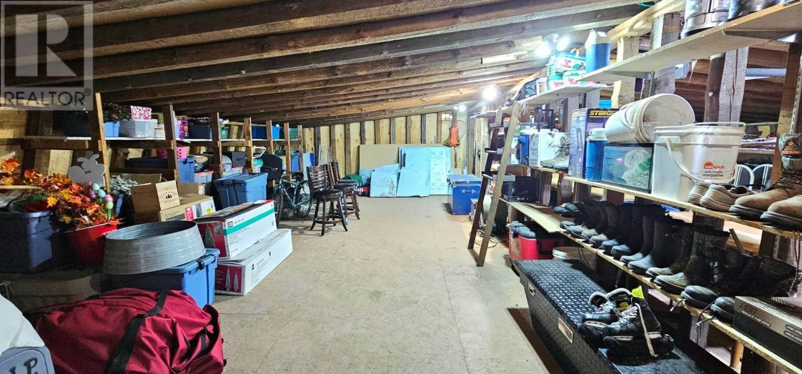 110 Dacey RD