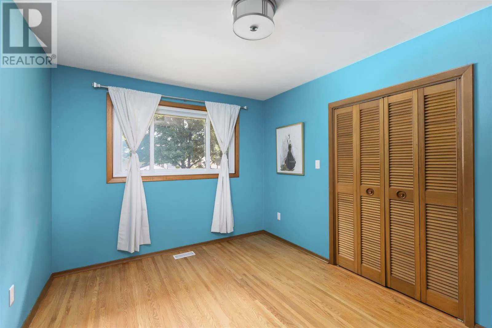 110 Florwin DR