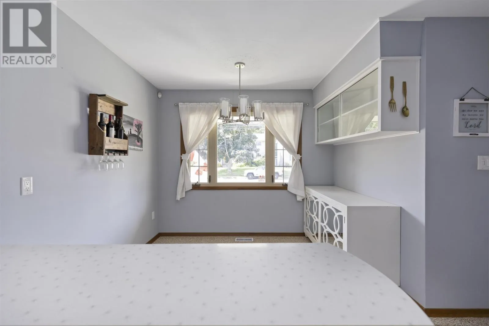 110 Florwin DR