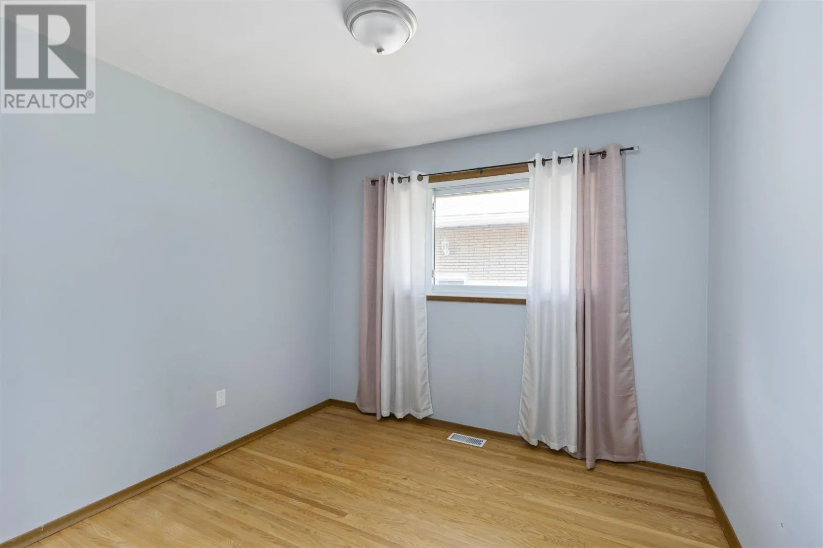 110 Florwin DR
