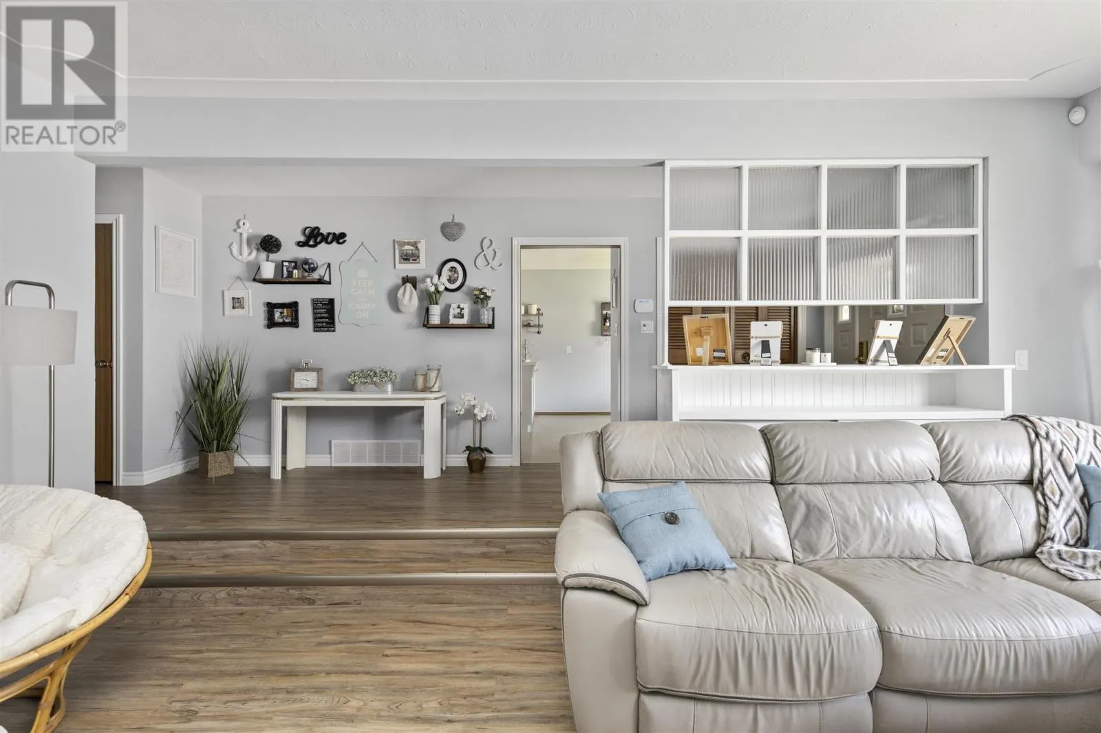 110 Florwin DR