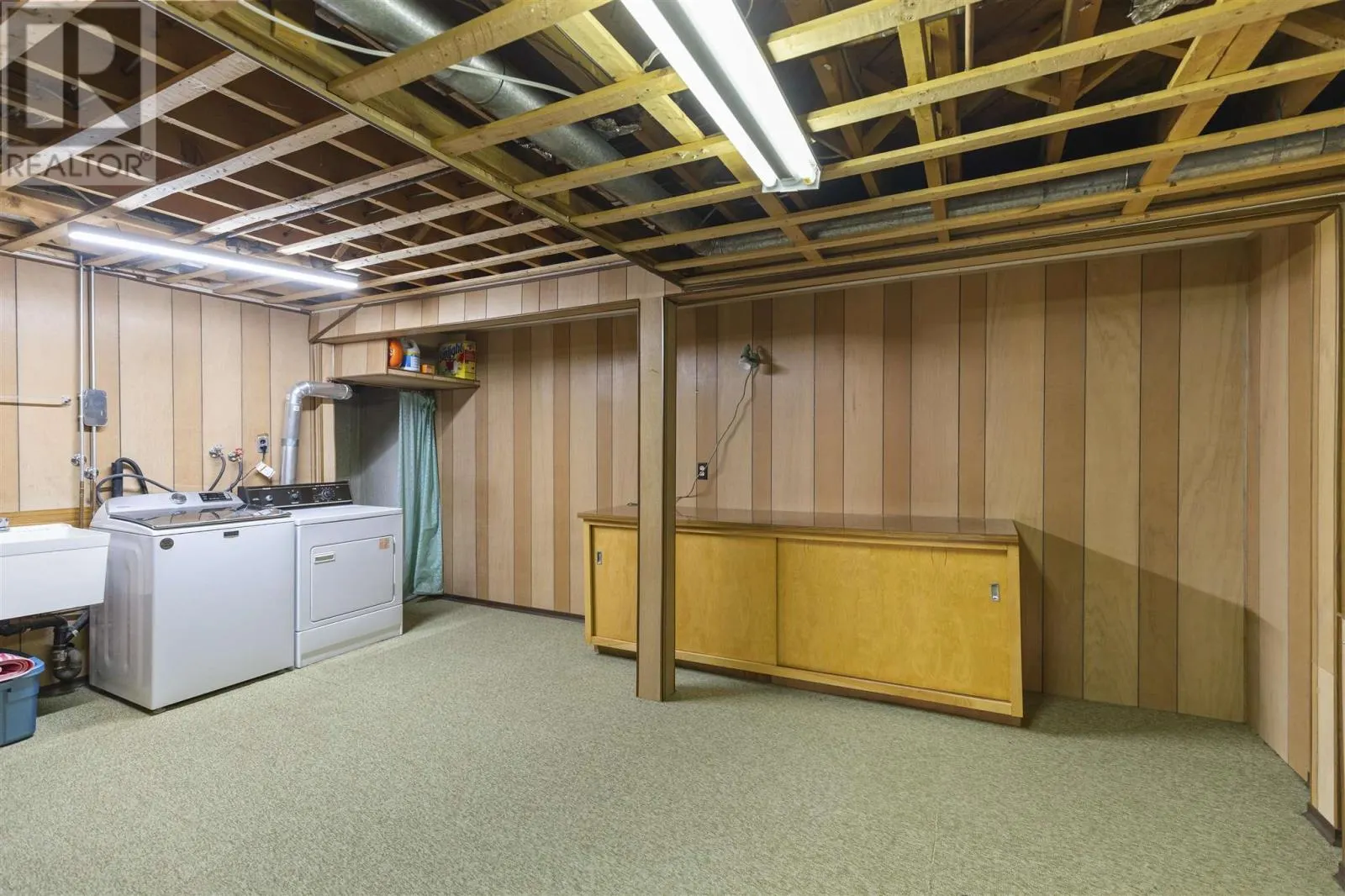 110 Florwin DR